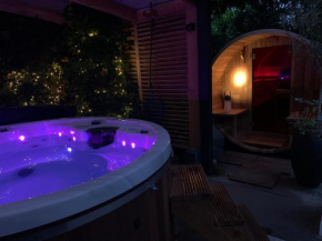 Ruime Villa met Hottub Sauna en Gamesroom